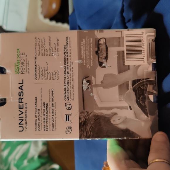 Chamberlain KLIK5U-BK2 Clicker 2-Button Garage Door Opener Remote with Visor Cli - Picture 2 of 2